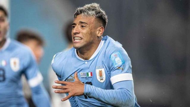 英超赛事高清-红牌停赛两场成就决赛进球英雄 乌拉圭中卫捧银球