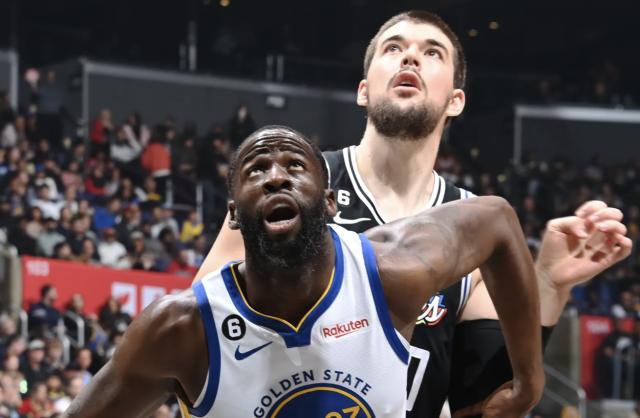 实时赛程同步-放弃多线并行 勇士队是时候全力全倾专注当下